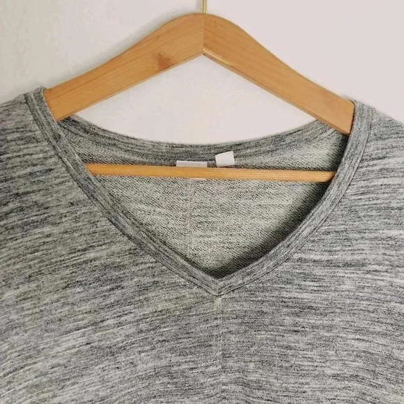 Gap Grey Heathered Terrycloth V Neck Sweatshirt Women's Size XS Loungewear - Picture 2 of 5
